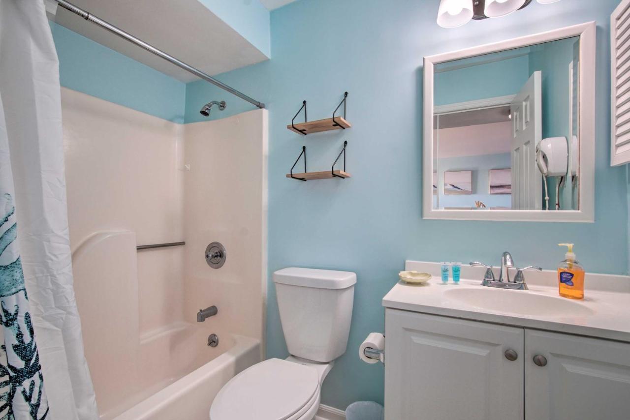 Ocean-View Condo With Deck, Steps To Carolina Beach! Exterior foto