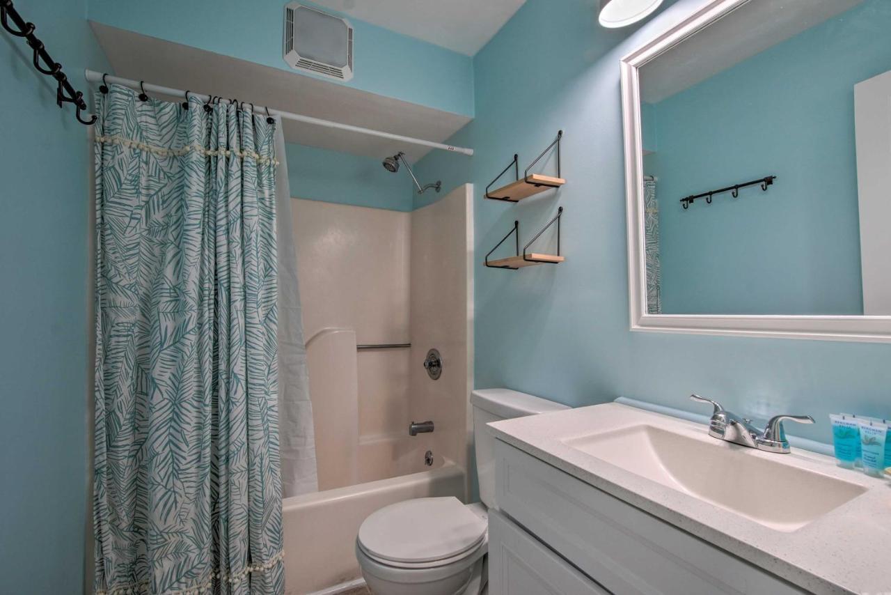 Ocean-View Condo With Deck, Steps To Carolina Beach! Exterior foto