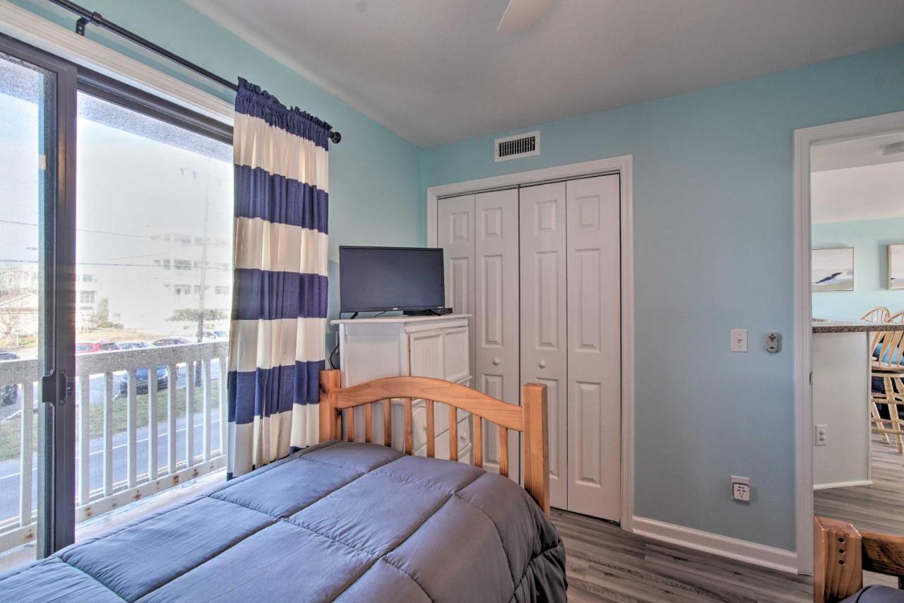 Ocean-View Condo With Deck, Steps To Carolina Beach! Exterior foto